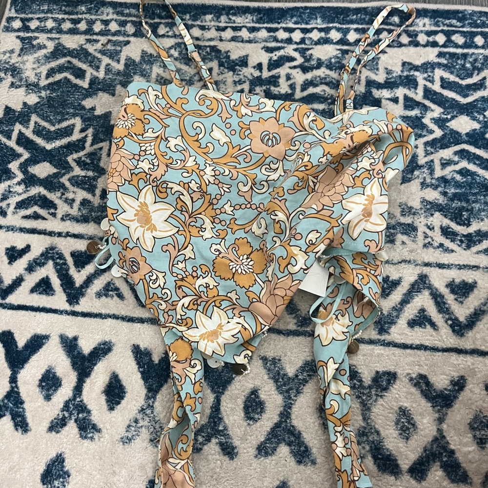 Floral Print Crop Top - Blue and Tan